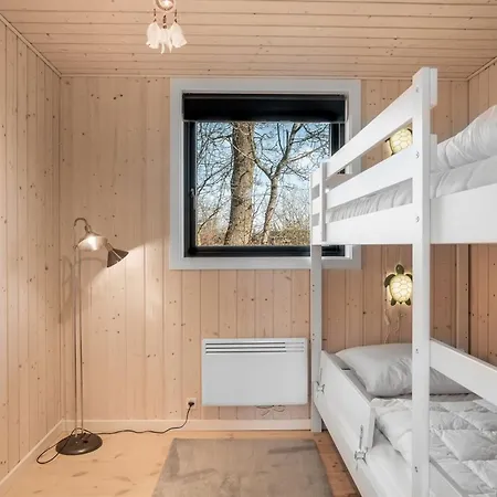 Feriehus Angelie - From The Sea By Interhome Hals