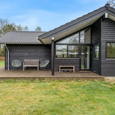 Feriehus Angelie - From The Sea By Interhome Hals
